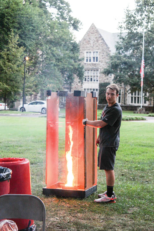 Rhodes College SPS members conduct eye-catching demos to attract new students to their annual kickoff picnic. Photo courtesy of Phoebe Sharp.