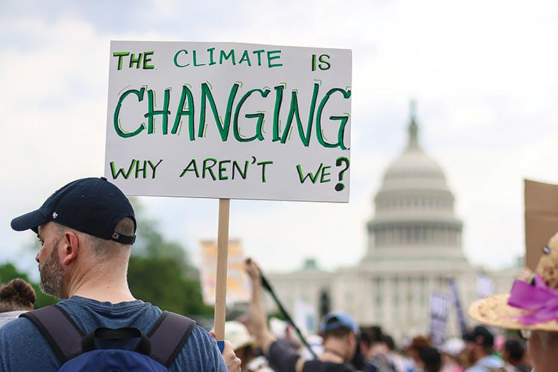 People’s Climate March, Washington, DC, April 2017. Photo by Nicole Glass Photography / Shutterstock.com.